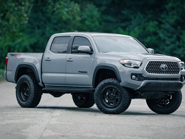 New 2018 Toyota Tacoma TRD Off-Road 4x4 TRD Off-Road 4dr Double Cab 5.0 ...